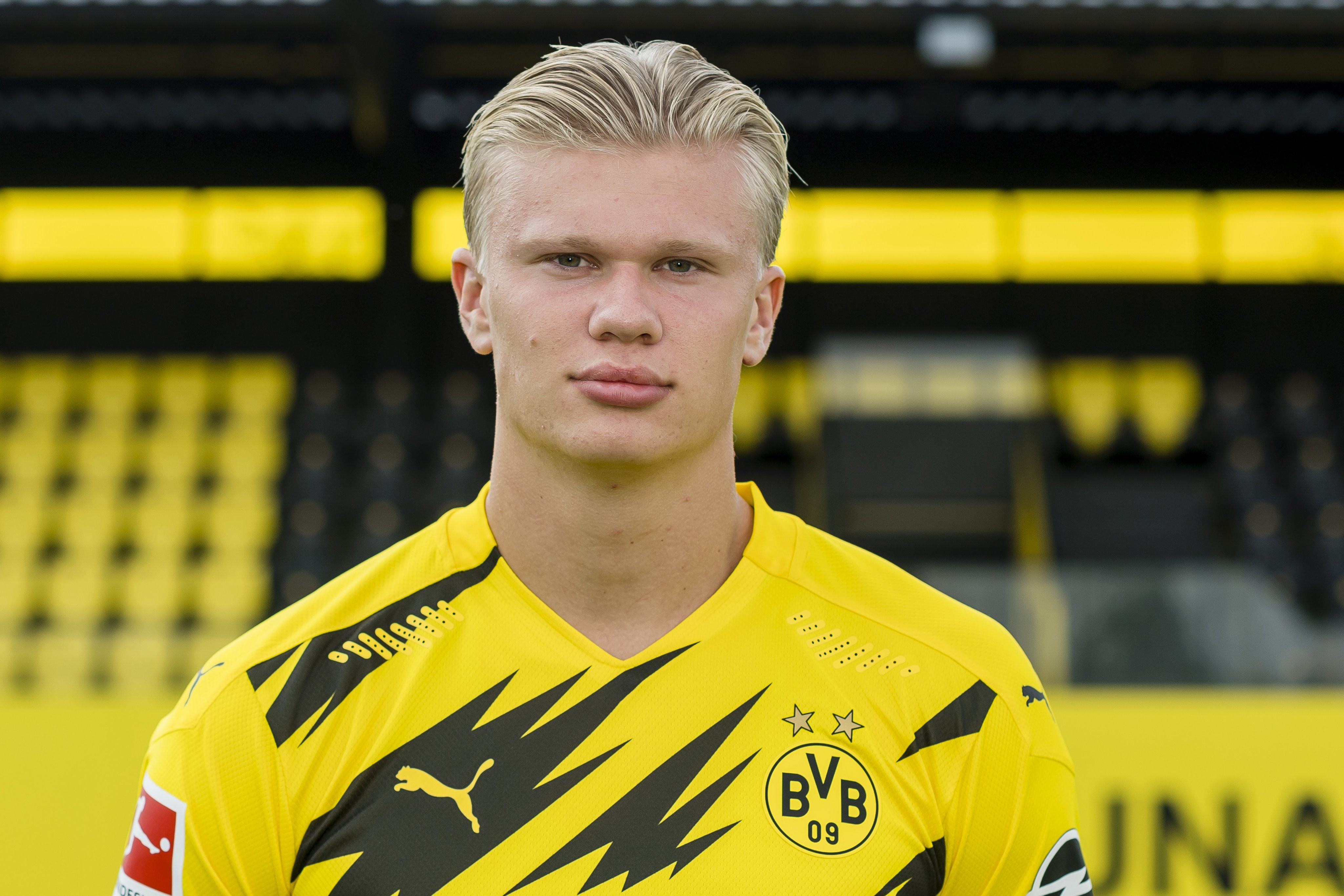 斯帕莱蒂：戴维需要连续踢五场？难道我也得带皇马巴萨五场？（斯帕莱蒂反问：戴维必须连战五场？难道还要我连续执教皇马和巴萨五场？）