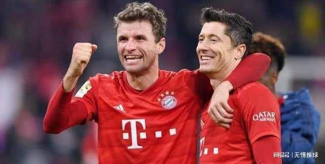 法兰克福主帅：因头球输比赛令人懊恼，遗憾上半场没进第二球（法兰克福主帅：头球失守令人懊恼，遗憾半场未能再下一城）