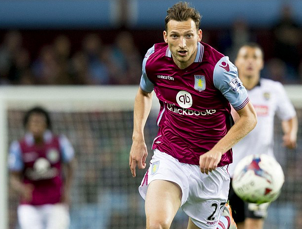 欧冠2-1逆转！巴萨天降神兵：后卫3分钟梅开二度创历史，逼近前八（欧冠2-1大逆转！巴萨神兵突现：后卫3分钟双响创历史，距离八强一步之遥）