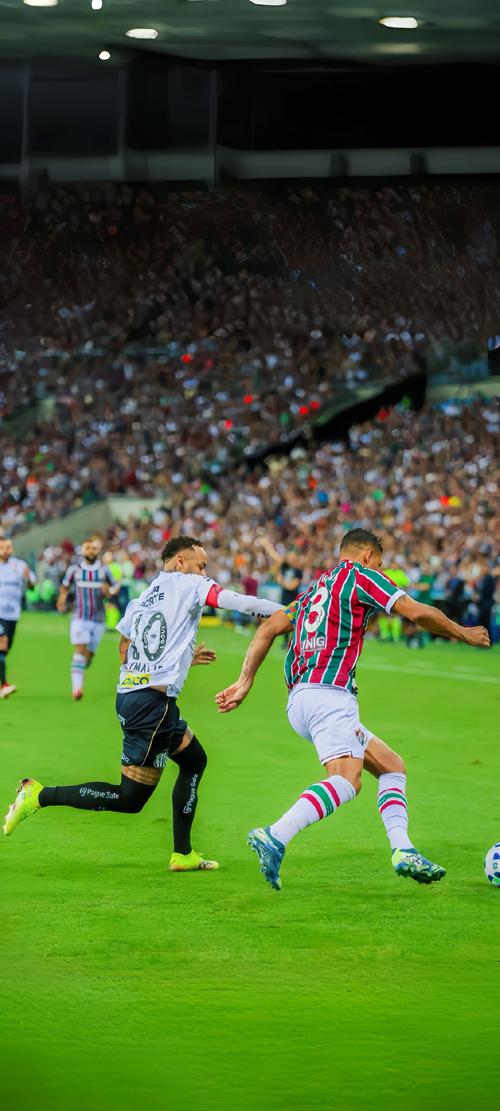 津媒：足协可能在2026年元旦之前给国足主帅邵佳一安排见面会（津媒称：足协或于2026年元旦前为国足主帅邵佳一举行见面会）