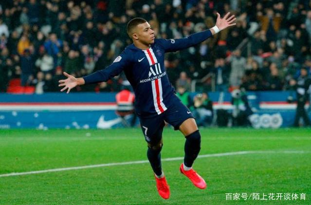 大巴黎官方：萨福诺夫左手骨折，将在3至4周内进行复查（巴黎圣日耳曼通报：萨福诺夫左手骨折，预计3至4周后复查）