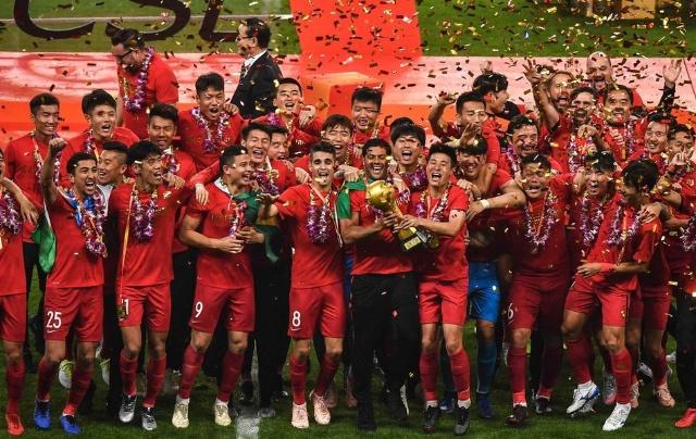 德泽尔比：我没和国米接触过；路易斯-恩里克需要信任（德泽尔比否认与国米接触：应给予路易斯-恩里克更多信任）