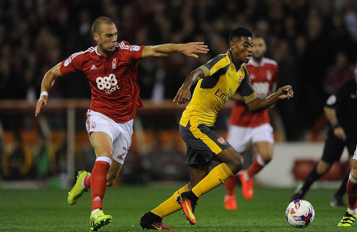 波特：伊萨克未完全恢复，不会踢满本次国际比赛日的两场比赛（波特：伊萨克尚未完全康复，本次国际赛期不会踢满两场比赛）